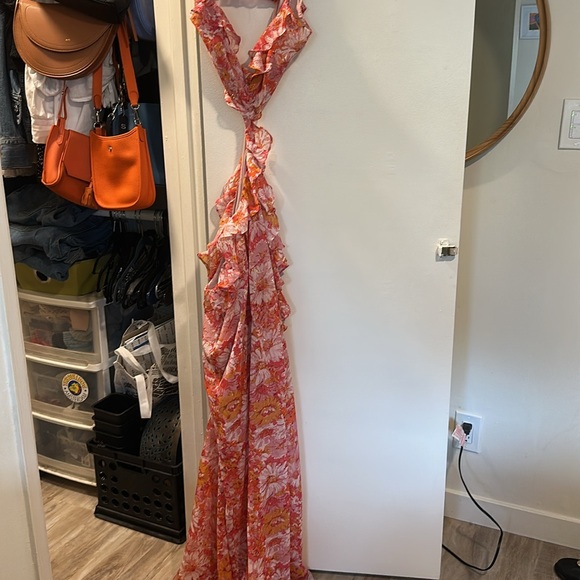 Astr The Label, Palace Floral Cutout Ruffle Maxi Dress, XL - Picture 6 of 6